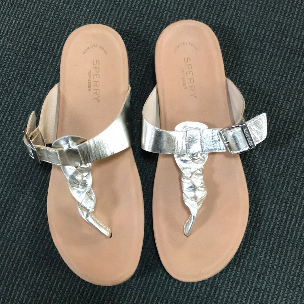 Sperry metallic gold sandals - size 7M